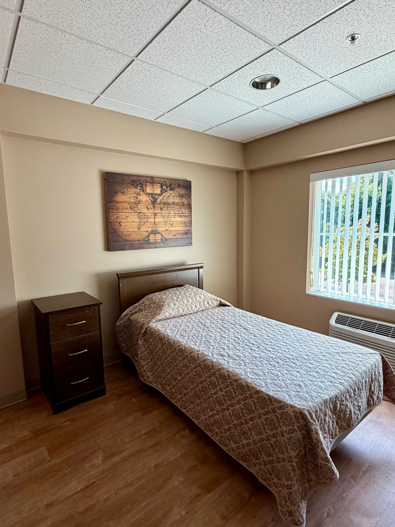 Private one-bedroom residence — bedroom